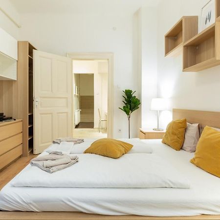A4-6 Aulich Apartment Budapest Ngoại thất bức ảnh