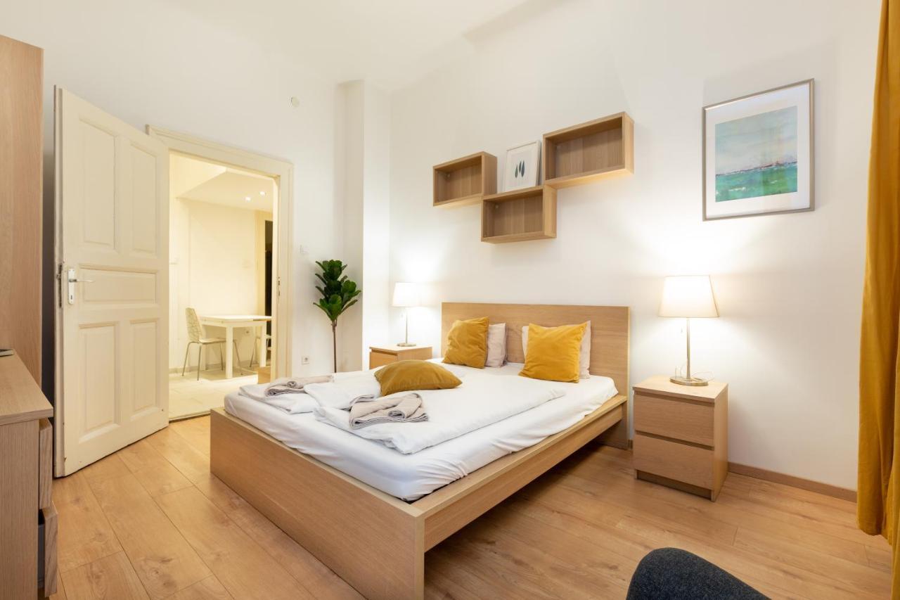 A4-6 Aulich Apartment Budapest Ngoại thất bức ảnh
